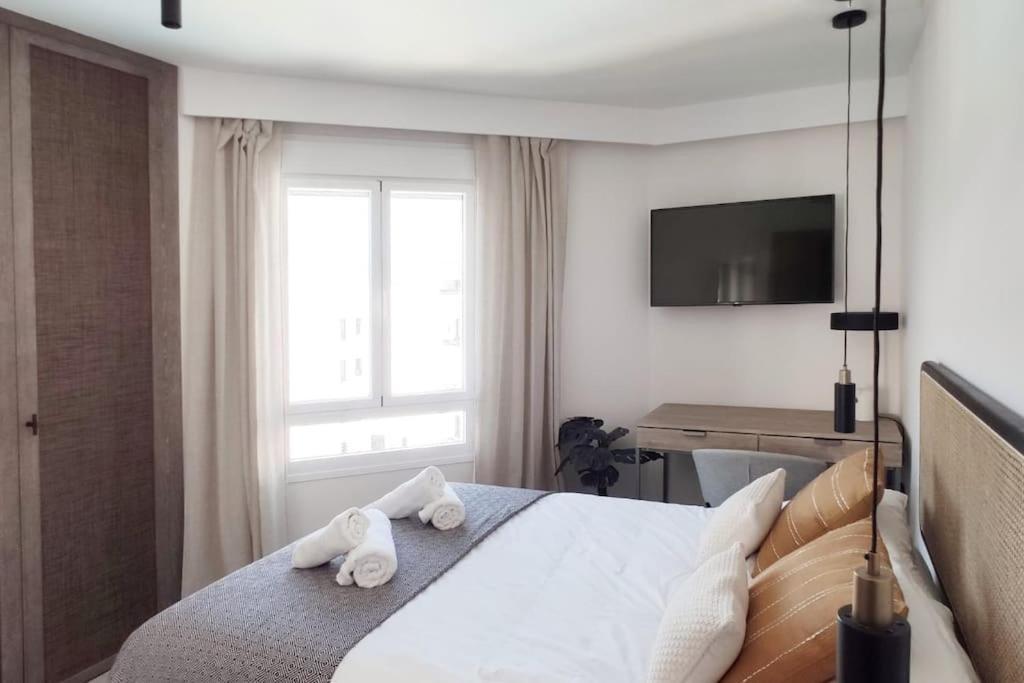Piso Reformado De Diseno C/Terraza. Playa El Ancla Apartment Ел Пуерто де Санта Мария Екстериор снимка